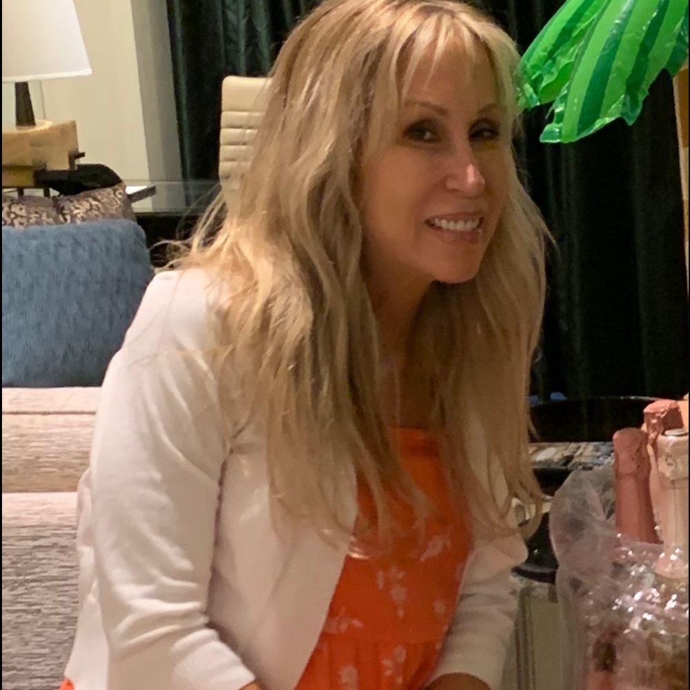 Meet your Posher, Rhonda